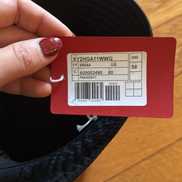 Valentino Bucket Hat - Picture 4 of 5